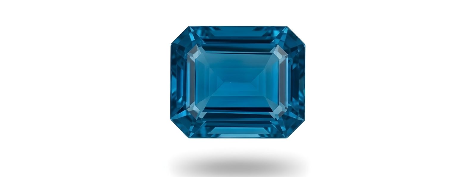 Aquamarine gemstone 