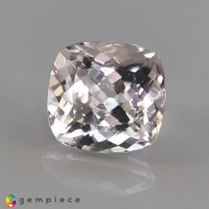 scapolite  7.83cts - 13x12mm