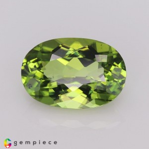 peridot  4.77cts - 13x9mm peridot  4.77cts - 13x9mm