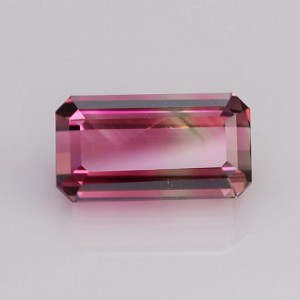bi-color tourmaline  6.03cts - 13x7mm bi-color tourmaline  6.03cts - 13x7mm