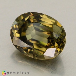 zircon  4.57cts - 10x8mm
