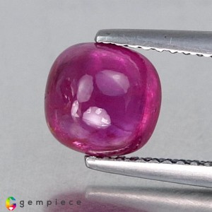 ruby  2.67cts - 7x7mm ruby  2.67cts - 7x7mm