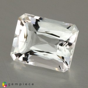 petalite  5.84cts - 13x10mm