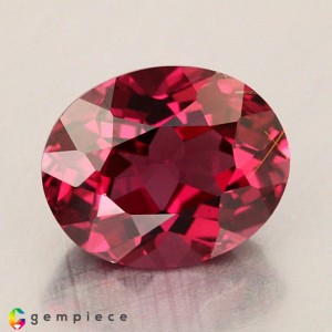 rhodolite garnet  3.40cts - 10x8mm