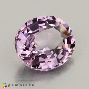 spinel  1.73cts - 8x7mm