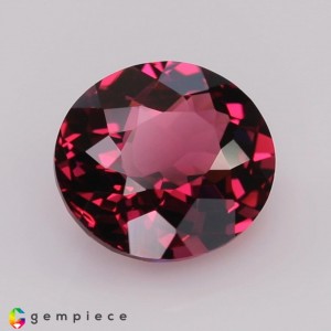 rhodolite garnet  4.60cts - 11x10mm