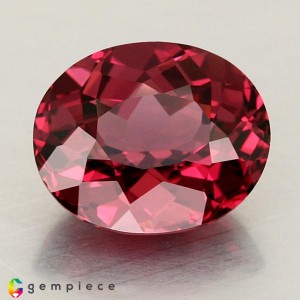 rhodolite garnet  5.05cts - 11x9mm
