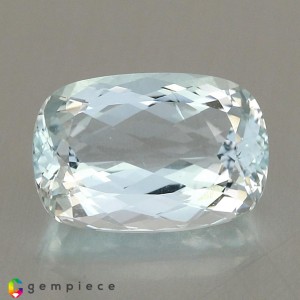 aquamarine  5cts - 13x9mm aquamarine  5cts - 13x9mm