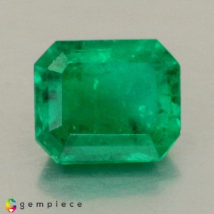 emerald  1.34cts - 7x6mm