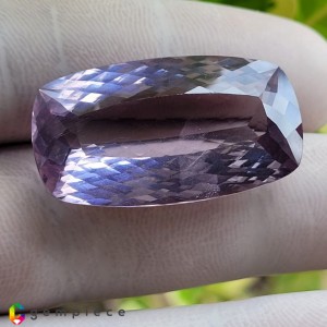 apatite  38.02cts - 30x17mm