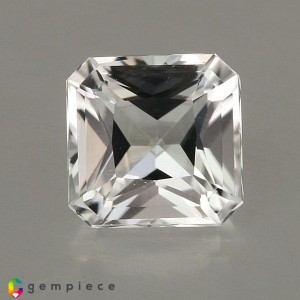 montebrasite  1.30cts - 6x6mm