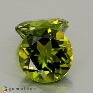 peridot  10.80cts - 11x11mm