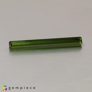 tourmaline  4.26cts - 31x4mm