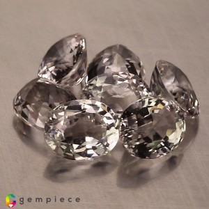beryl  19.57cts - 10x8mm