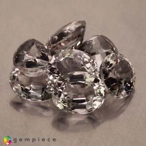 beryl  19.57cts - 10x8mm