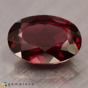 rhodolite garnet  7.44cts - 14x10mm