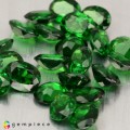 Natural Tsavorite garnet 8.46 Carats Chrome Green Oval 5x4 mm Loose Gemstone - Image 3