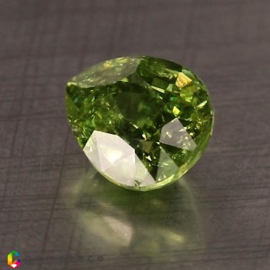 demantoid garnet  1.12cts - 6x5mm