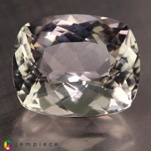 apatite  4.88cts - 13x11mm