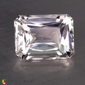 Petalite  3.88cts - 11x9mm