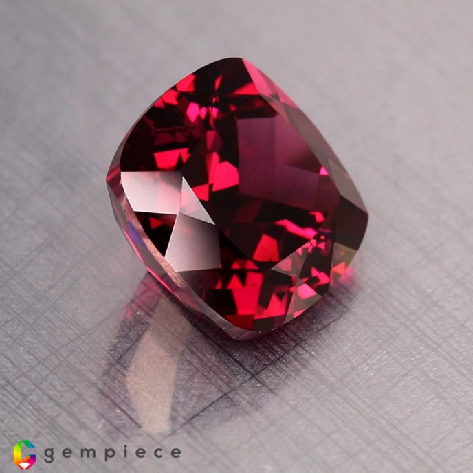 rhodolite garnet Rhodolite Garnet image