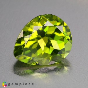 peridot  5.63cts - 12x10mm