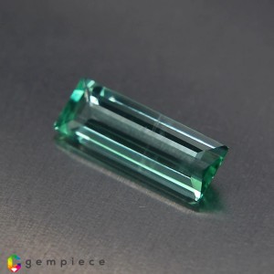 beryl  1.04cts - 12x4mm