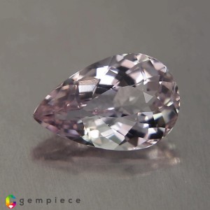 apatite  3.76cts - 13x8mm apatite  3.76cts - 13x8mm