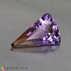 ametrine  5.07cts - 17x11mm ametrine  5.07cts - 17x11mm