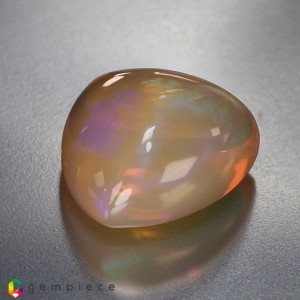 opal  28.27cts - 23x22mm opal  28.27cts - 23x22mm