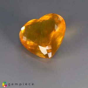 Opal  21.93cts - 22x21mm