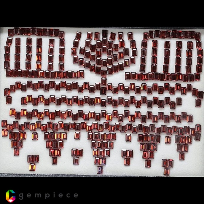Showing image for spessartite garnet spessartite garnet Spessartite Garnet image
