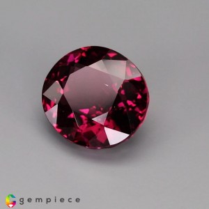 rhodolite garnet  4.74cts - 10x9mm