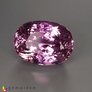kunzite  83.33cts - 28x21mm kunzite  83.33cts - 28x21mm