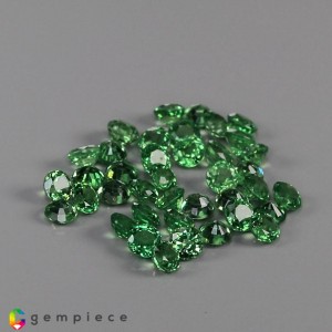 tsavorite garnet  3.65cts - 3x2mm