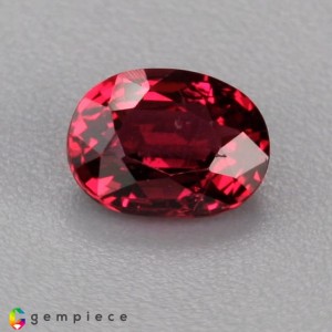 spinel  1cts - 7x5mm