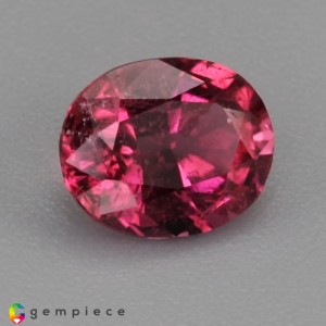 Purplish pink natural rubellite oval  2.09cts - 9x7mm Purplish pink natural rubellite oval  2.09cts - 9x7mm