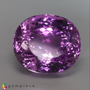 kunzite  141.24cts - 30x27mm kunzite  141.24cts - 30x27mm
