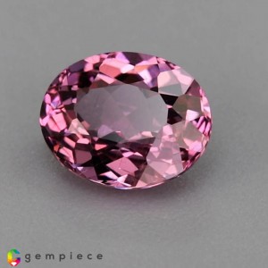 malaya garnet  1.68cts - 8x6mm