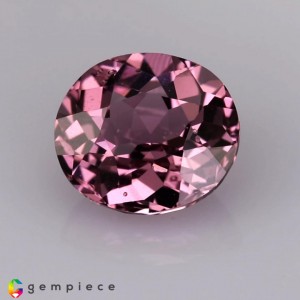 spinel  1.84cts - 8x7mm