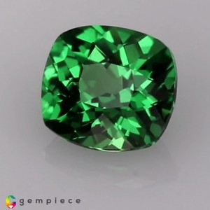 tsavorite garnet  0.34cts - 4x3mm