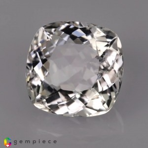 petalite  8.14cts - 13x8mm petalite  8.14cts - 13x8mm