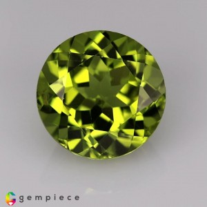 peridot  4.55cts - 10x7mm