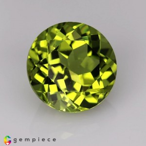 peridot  4.55cts - 10x7mm