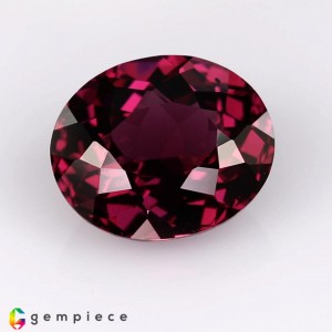 rhodolite garnet  5.46cts - 11x10mm