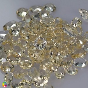 montebrasite  41.88cts - Mixed Lot