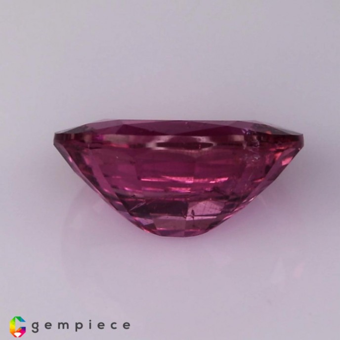 Sweet purplish pink natural rubellite oval  shaped 3.19cts - 11x9mm