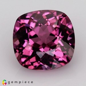 malaya garnet  1.64cts - 7x4mm