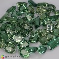 Natural Apatite 49.36 Carats Mint Green Mixed Mixed Lot Loose Gemstone - Image 2