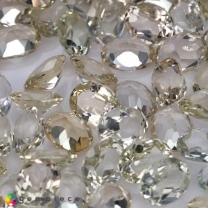 beryl  343.14cts - 9x7mm